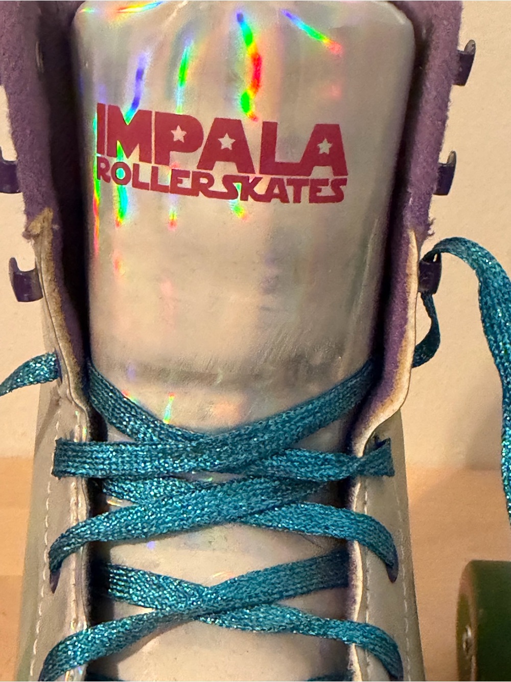 Impala Holographic Roller Skates with Teal Laces - Picture 3 of 6